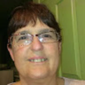 Meet your Posher, Debra